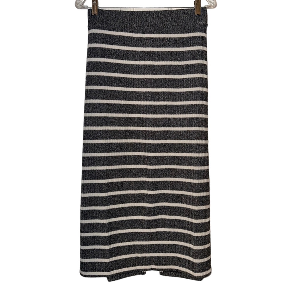 Gap Gray and White Striped Midi Sweater Skirt